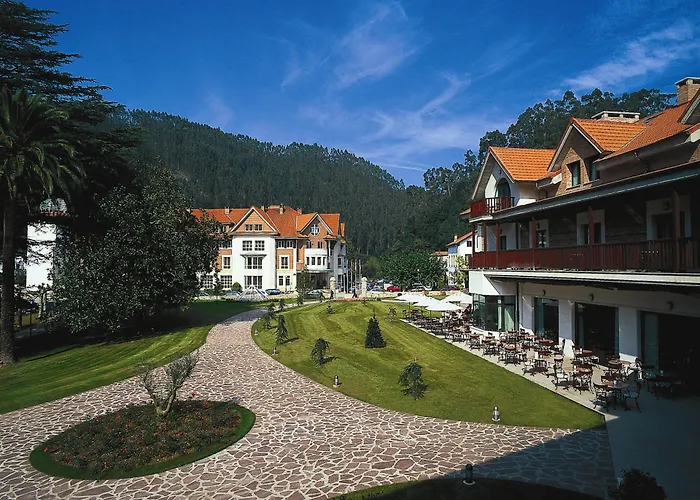 Gran Hotel Balneario De Puente Viesgo